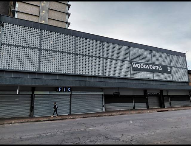 13,176M² BUSINESS CENTRE FOR SALE IN POLOKWANE CENTRAL
